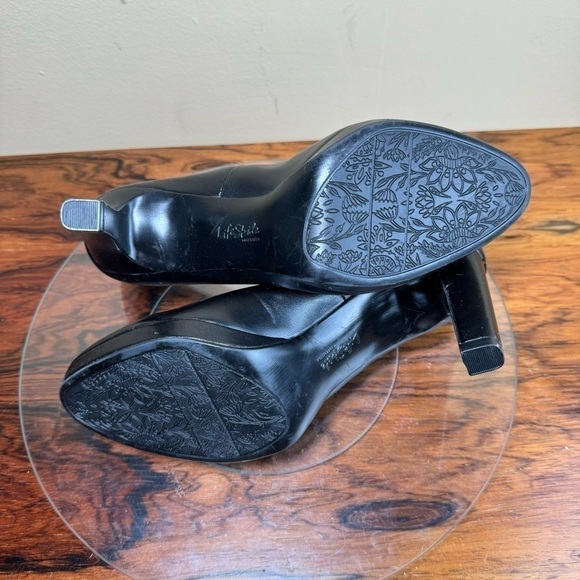LifeStride Julia Platform Pump in black - Picture 15 of 15